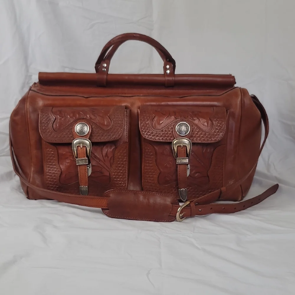 Vintage American West Hand Tooled Luggage Bag, Travel Bag, Carry-On Duffel Large - Picture 2 of 16